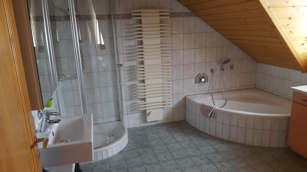 Ferienhaus Schwoerer ラインハウゼン エクステリア 写真